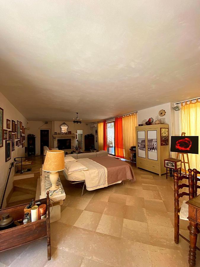 Palazzo Sabella Tommasi Βίλα Calimera  Εξωτερικό φωτογραφία